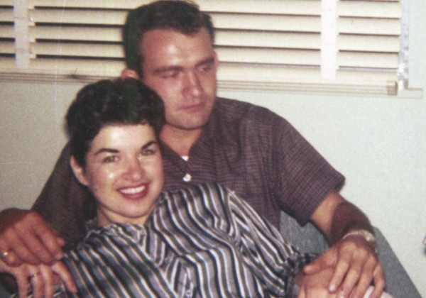 mom and dad 1959 cropped